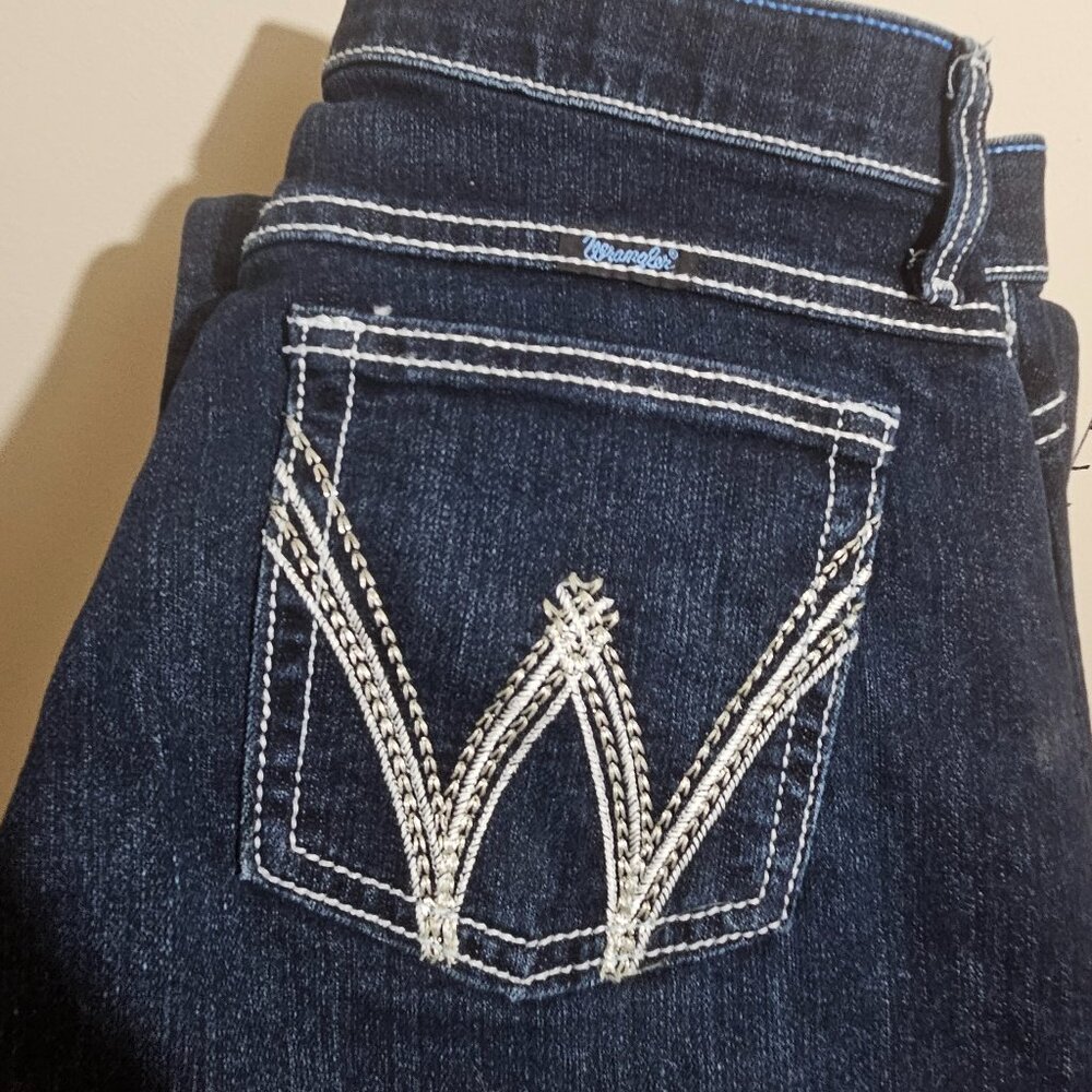 Wrangler No Gap Waist Western Jeans Sz 3/4 (30 inch) Bootcut Silver Threading